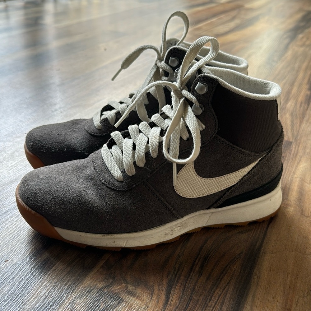 Nike High Top Sneakers